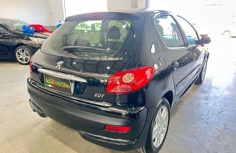 Peugeot 207 1.4 Xr 8V Flex 4p Manual - Foto #3