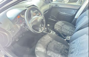 Peugeot 207 1.4 Xr 8V Flex 4p Manual - Foto #10