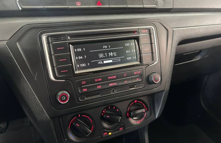 Volkswagen Voyage 1.0 12v MPi Total - Foto #10