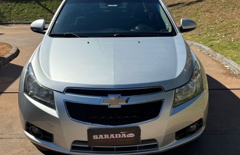 Chevrolet Cruze 1.8 LT 16v - Foto #1
