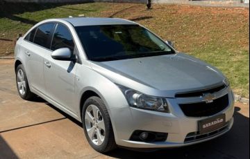 Chevrolet Cruze 1.8 LT 16v - Foto #3