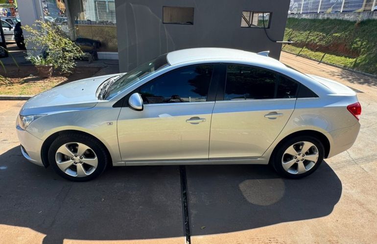 Chevrolet Cruze 1.8 LT 16v - Foto #5