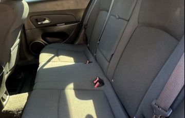 Chevrolet Cruze 1.8 LT 16v - Foto #9