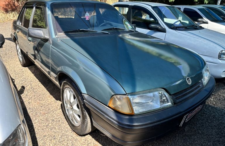 Chevrolet Monza Sedan SL 2.0 - Foto #2