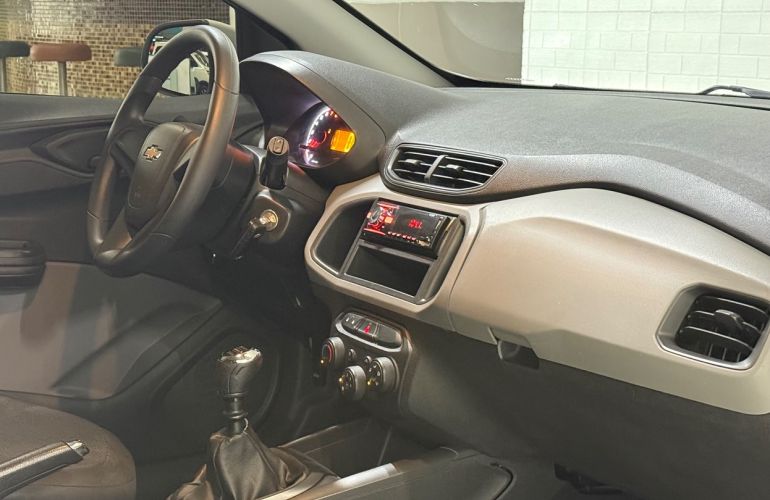 Chevrolet Onix 1.0 MPFi LT 8v - Foto #7