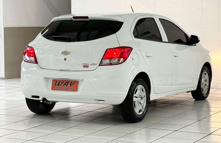Chevrolet Onix 1.0 MPFi LT 8v - Foto #9
