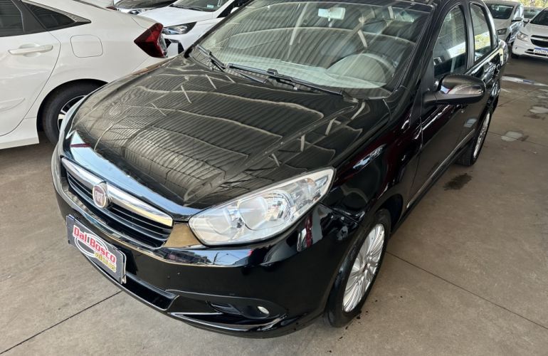 Fiat Grand Siena Essence 1.6 16V (Flex) - Foto #1