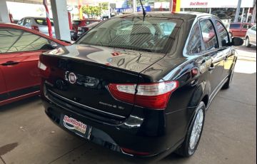 Fiat Grand Siena Essence 1.6 16V (Flex) - Foto #6