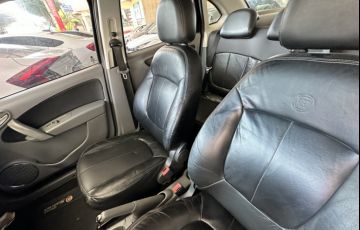 Fiat Grand Siena Essence 1.6 16V (Flex) - Foto #7