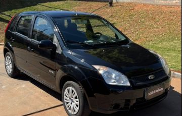 Ford Fiesta 1.6 MPi Class Hatch 8v - Foto #3