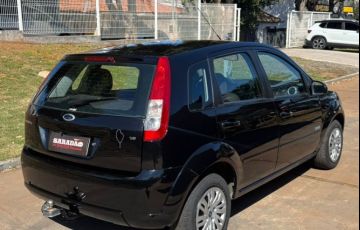 Ford Fiesta 1.6 MPi Class Hatch 8v - Foto #7