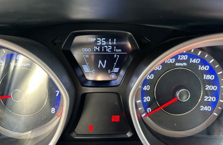 Hyundai Elantra 2.0 GLS 16v - Foto #10