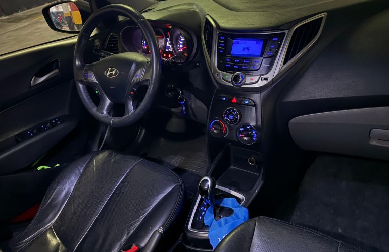 Hyundai HB20S 1.6 Premium (Aut) - Foto #6