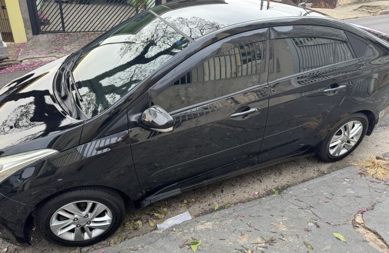 Hyundai HB20S 1.6 Premium (Aut) - Foto #10