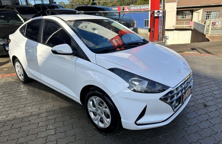 Hyundai HB20S 1.6 Vision (Aut) - Foto #3