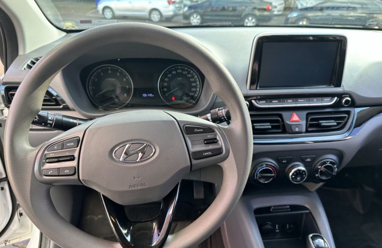 Hyundai HB20S 1.6 Vision (Aut) - Foto #8
