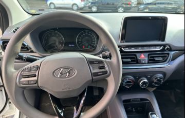 Hyundai HB20S 1.6 Vision (Aut) - Foto #8