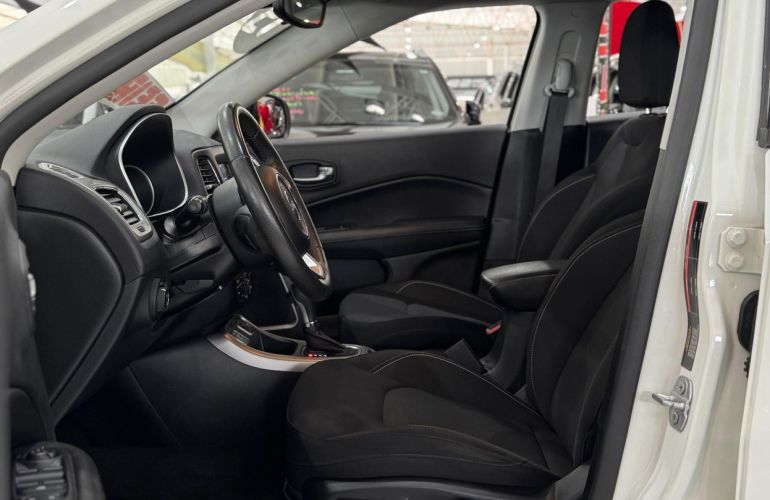 Jeep Compass 2.0 16V Sport 4x2 - Foto #6