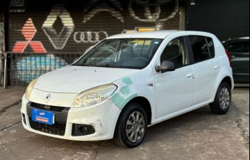 Renault Sandero 1.0 Authentique 16V Flex 4p Manual