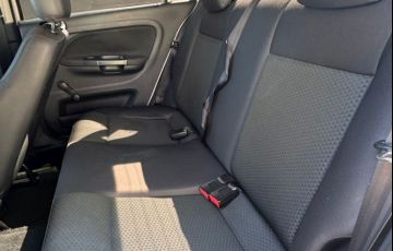 Volkswagen Voyage 1.0 12v MPi Total Trendline - Foto #9