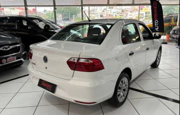 Volkswagen Voyage 1.0 12v MPi Total - Foto #2