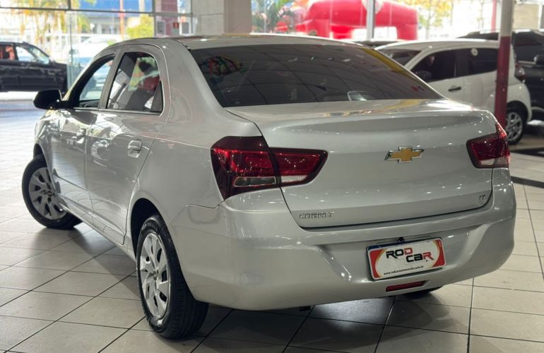 Chevrolet Cobalt 1.4 MPFi LT 8v - Foto #6