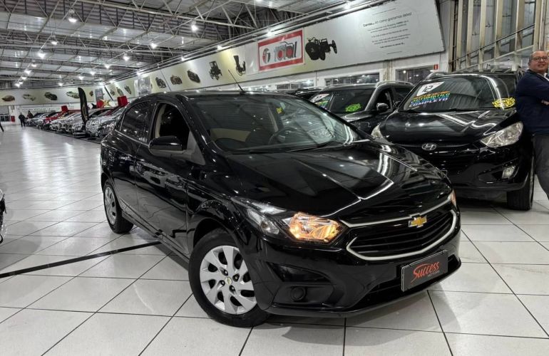 Chevrolet Onix 1.4 MPFi LT 8v - Foto #5
