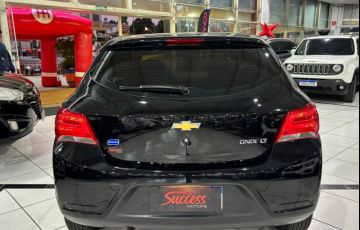 Chevrolet Onix 1.4 MPFi LT 8v - Foto #6