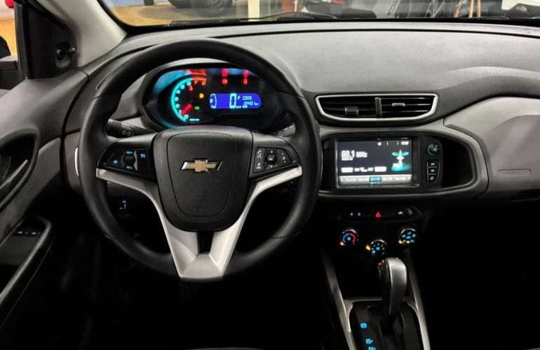 Chevrolet Onix 1.4 MPFi LT 8v - Foto #10