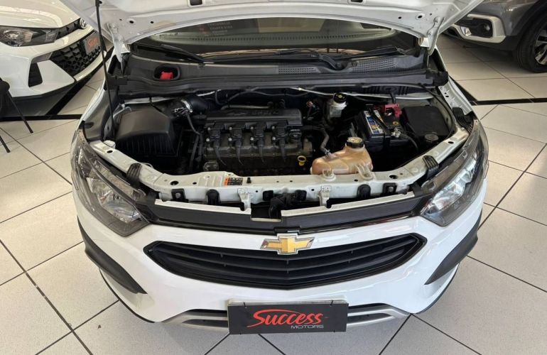 Chevrolet Onix 1.4 MPFi Activ 8v - Foto #7