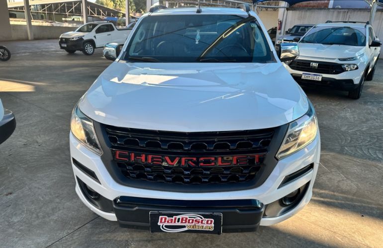 Chevrolet S10 2.8 High Country CD 4WD (Aut) - Foto #2