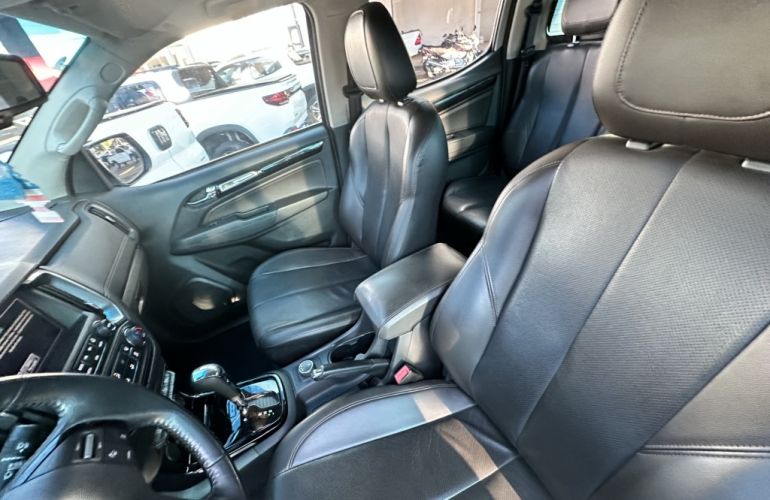 Chevrolet S10 2.8 High Country CD 4WD (Aut) - Foto #7