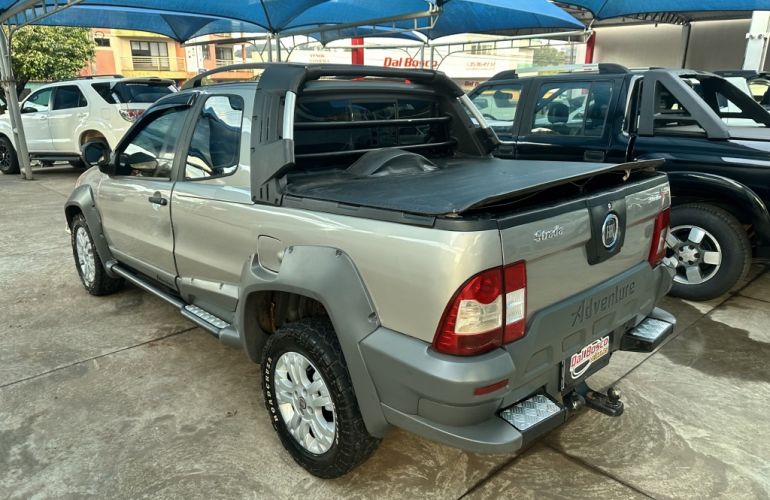 Fiat Strada Adventure Locker 1.8 8V (Flex) (Cabine Estendida) - Foto #4