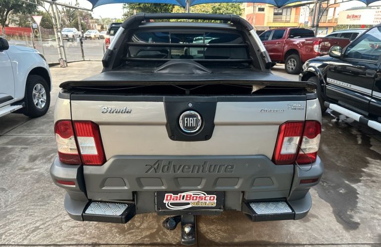 Fiat Strada Adventure Locker 1.8 8V (Flex) (Cabine Estendida) - Foto #5