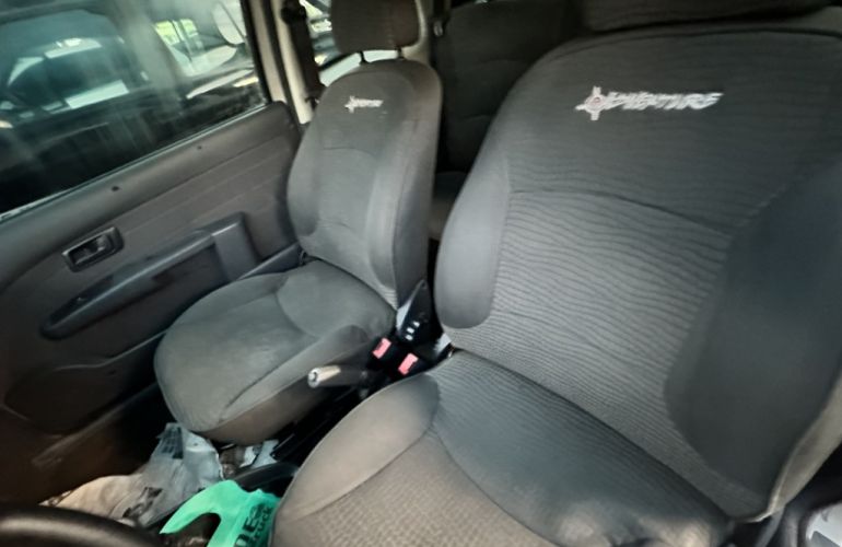 Fiat Strada Adventure Locker 1.8 8V (Flex) (Cabine Estendida) - Foto #7