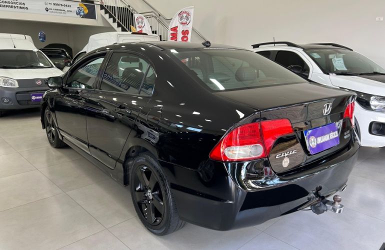 Honda Civic LXS 1.8 i-VTEC (Aut) (Flex) - Foto #5