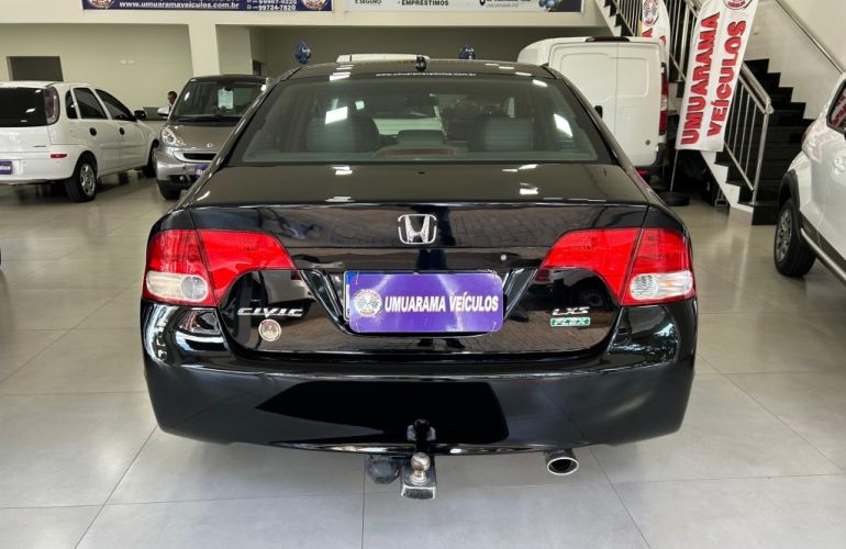 Honda Civic LXS 1.8 i-VTEC (Aut) (Flex) - Foto #6