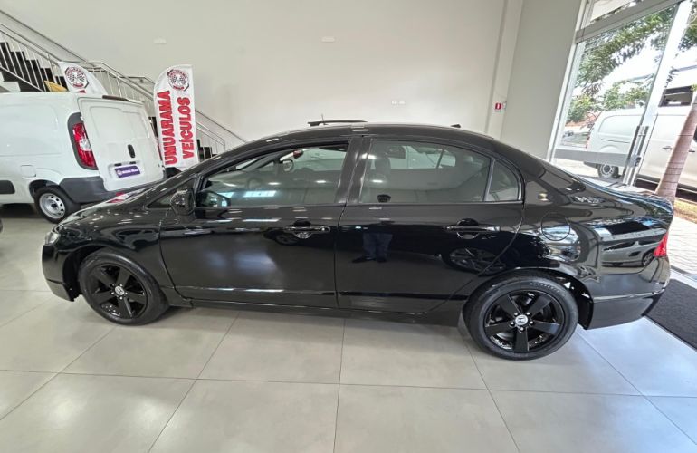 Honda Civic LXS 1.8 i-VTEC (Aut) (Flex) - Foto #9