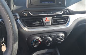 Hyundai HB20S 1.0 Comfort Plus - Foto #3