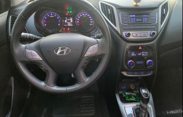 Hyundai Hb20x 1.6 16V Premium Flex 4p Automático - Foto #7