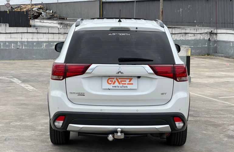 Mitsubishi Outlander 3.0 Gt 4x4 V6 24v - Foto #4