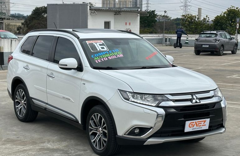 Mitsubishi Outlander 3.0 Gt 4x4 V6 24v - Foto #7