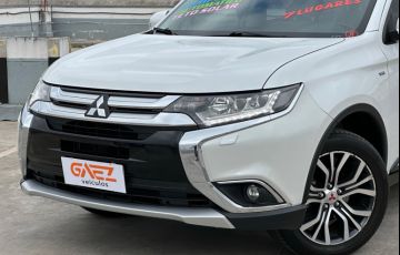 Mitsubishi Outlander 3.0 Gt 4x4 V6 24v - Foto #9