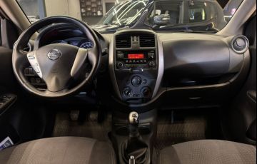 Nissan Versa 1.6 16V SV - Foto #9