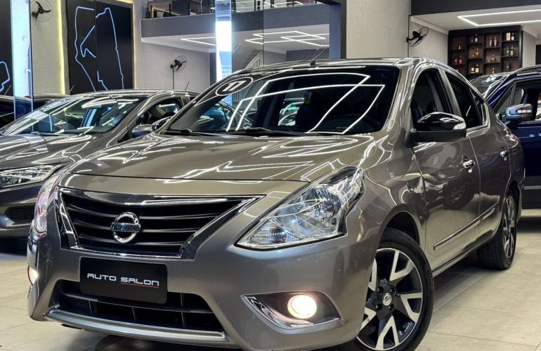 Nissan Versa 1.6 16V Flexstart Unique - Foto #3