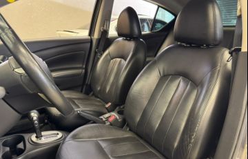 Nissan Versa 1.6 16V Flexstart Unique - Foto #8