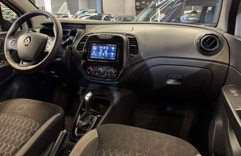 Renault Captur 1.6 16V Sce Zen - Foto #10