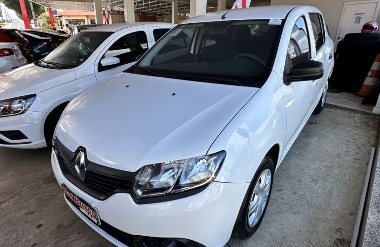 Renault Sandero Authentique 1.0 16V (Flex) - Foto #1