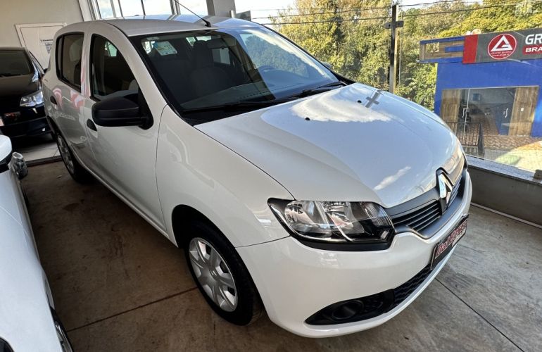 Renault Sandero Authentique 1.0 16V (Flex) - Foto #2