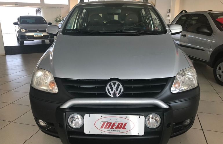 Volkswagen CrossFox 1.6 (Flex) - Foto #1